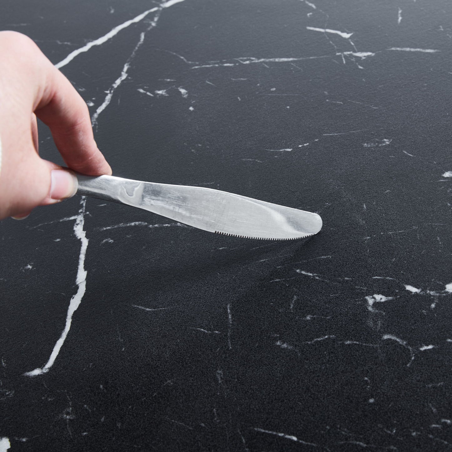 Tulip Mid-Century Dining Table With Round Top