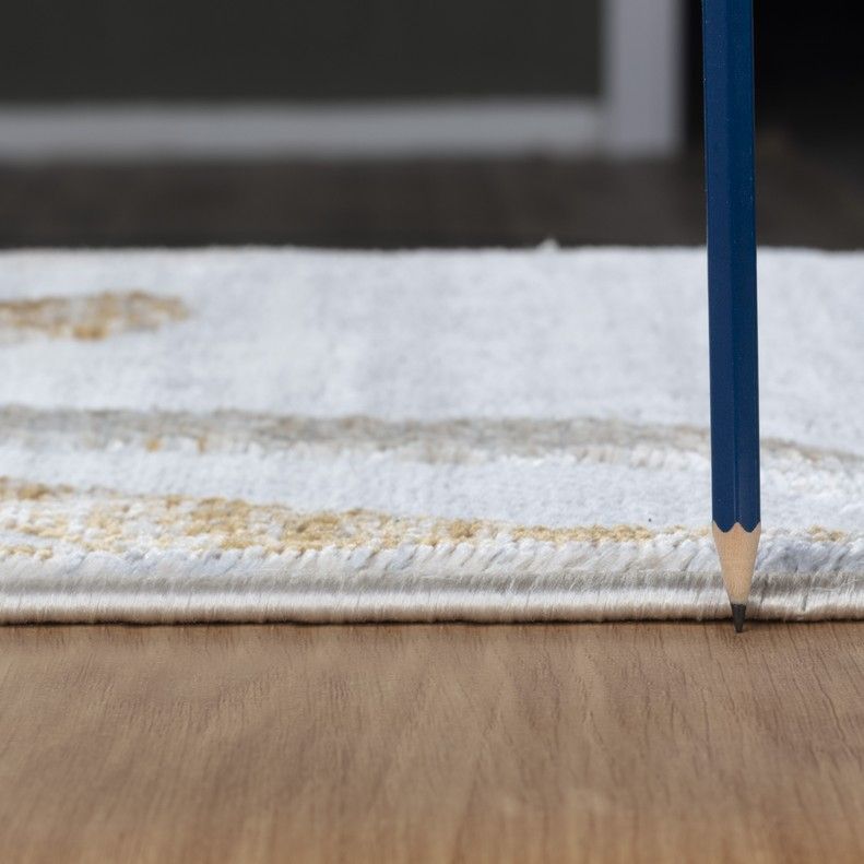 Nova - 7'10" X 9'10" Area Rug - Multi / White